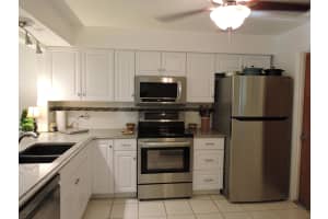 2750 Park Pl Blvd, Melbourne, FL 32935, Sold 02/16/18