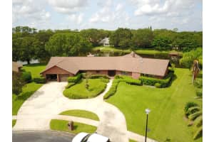 591 Lake Ashley Cir, Melbourne, FL 32904, Sold 11/15/17