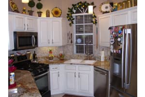 900 Suntree Woods Dr, Melbourne, FL 32940, Sold 12/07/17