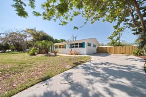 254 Harbor Dr, Cape Canaveral, FL 32920, Sold 12/11/17