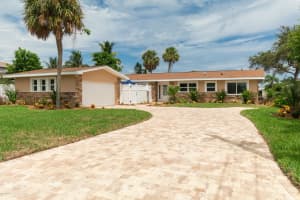 25 Danube River Dr, Cocoa Beach, FL 32931, Sold 11/06/17