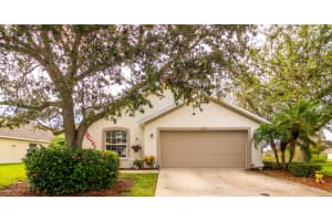 609 Danville Cir, West Melbourne, FL 32904, Sold 12/04/17