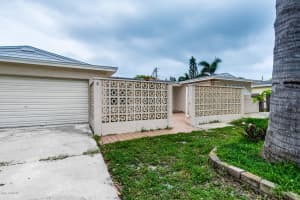 341 Polaris Dr, Satellite Beach, FL 32937, Sold 11/13/17