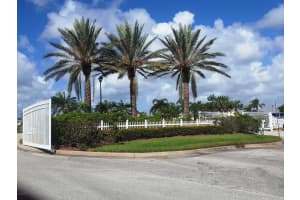 3720 Alamanda Key Dr, Melbourne, FL 32901, Sold 01/18/18