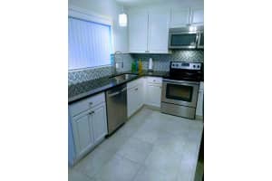 7801 Maplewood Dr, Melbourne, FL 32904, Sold 12/22/17