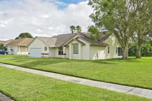 240 Northgrove Dr, Merritt Island, FL 32953, Sold 04/03/18