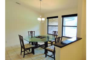 2404 St Charles Ave, Melbourne, FL 32935, Sold 11/30/17