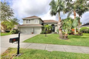 5833 Newbury Cir, Melbourne, FL 32940, Sold 01/26/18