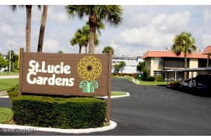 201 St Lucie Ln, Cocoa Beach, FL 32931, Sold 12/08/17