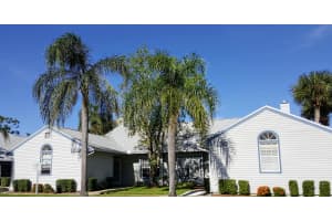 4790 Lake Waterford Way W, Melbourne, FL 32901, Sold 01/05/18