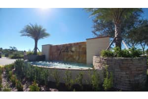 267 Sutherland Dr SW, Palm Bay, FL 32908, Sold 02/08/18