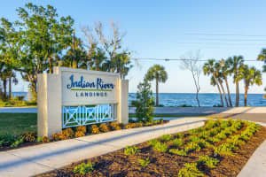27 Lagoon Wy, Titusville, FL 32780, Sold 07/30/18