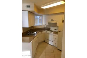 1841 Island Club Dr, Indialantic, FL 32903, Sold 12/29/17