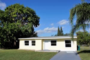 722 Bonnie Cir, Melbourne, FL 32901, Sold 04/30/18