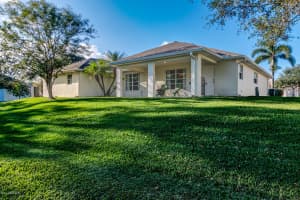 915 Bryce Ln, Melbourne, FL 32904, Sold 03/19/18