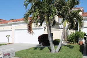 8641 Villanova Dr, Cape Canaveral, FL 32920, Sold 01/11/18
