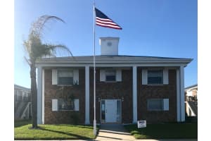 190 E Olmstead Dr, Titusville, FL 32780, Sold 01/17/18