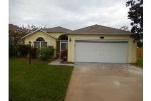 1150 White Oak Cir, Melbourne, FL 32934, Sold 03/09/18