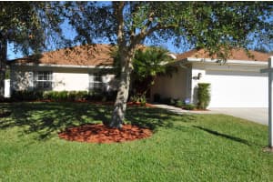 1581 Whitman Dr, West Melbourne, FL 32904, Sold 02/08/18