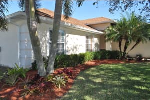 1581 Whitman Dr, West Melbourne, FL 32904, Sold 02/08/18