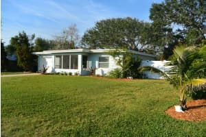 520 S Peninsula Ave, New Smyrna Beach, FL 32169, Sold 04/10/18