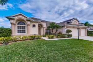 3637 Peninsula Cir, Melbourne, FL 32940, Sold 02/05/18