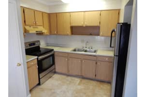 145 E Colonial Ct, Melbourne, FL 32937, Sold 03/16/18