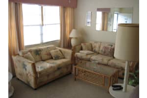 200 St Lucie Ln, Cocoa Beach, FL 32931, Sold 02/13/18