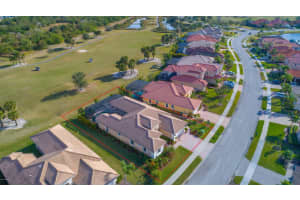 6535 Arroyo Dr, Melbourne, FL 32940, Sold 05/25/18