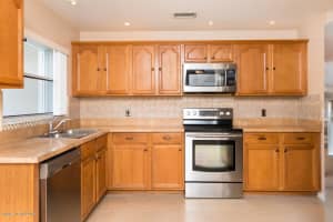 2434 Kingsmill Ave, Melbourne, FL 32934, Sold 03/01/18