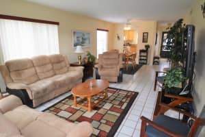 201 St Lucie Ln, Cocoa Beach, FL 32931, Sold 02/28/18