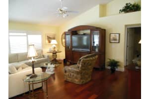 1650 Whitman Dr, West Melbourne, FL 32904, Sold 04/13/18