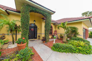 207 Ivory Dr, Melbourne Beach, FL 32951, Sold 03/30/18