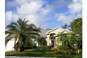6178 Kari Dr, Melbourne, FL 32940, Sold 03/28/18