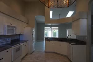 7661 Candlewick Dr, Melbourne, FL 32940, Sold 04/26/18