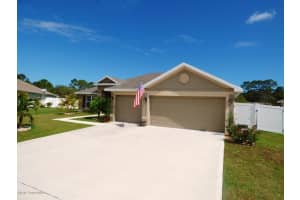 341 Pasto Cir SW, Palm Bay, FL 32908, Sold 08/03/18