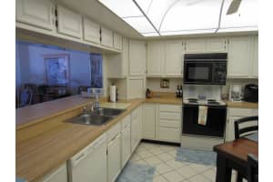 750 N Atlantic Ave, Cocoa Beach, FL 32931, Sold 04/06/18