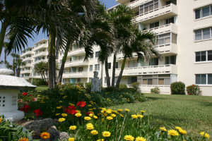 2020 N Atlantic Ave, Cocoa Beach, FL 32931, Sold 05/17/18