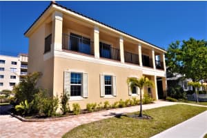 612 Manatee Bay Dr, Cape Canaveral, FL 32920, Sold 04/20/18