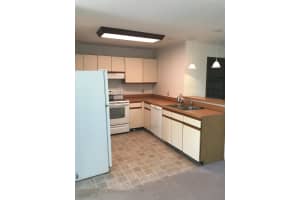 7801 Maplewood Dr, Melbourne, FL 32904, Sold 04/30/18