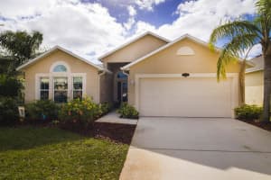 3253 Wreath St, Melbourne, FL 32904, Sold 06/19/18