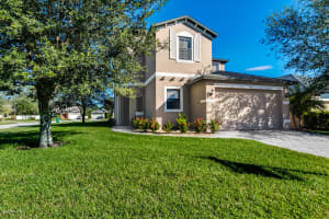 993 Hailey St, Melbourne, FL 32904, Sold 07/27/18