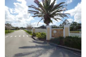 201 Grouper Cir SE, Palm Bay, FL 32909, Sold 10/01/18