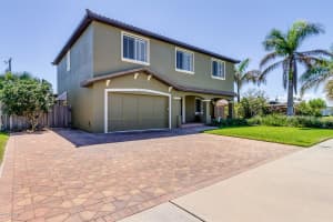 351 Harbor Dr, Cape Canaveral, FL 32920, Sold 06/22/18