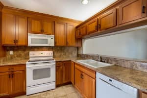 405 La Costa St, Melbourne Beach, FL 32951, Sold 07/16/18