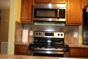 107 San Juan Cir, Melbourne, FL 32935, Sold 04/23/18