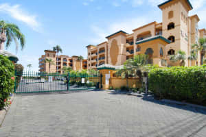 8470 Ridgewood Ave, Cape Canaveral, FL 32920, Sold 08/03/18