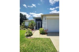 351 Wickham Lakes Dr, Melbourne, FL 32940, Sold 06/17/18