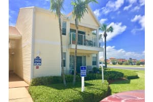 1900 Brittany Dr, Melbourne, FL 32903, Sold 05/14/18