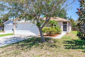 2246 Whisper Wind Cir, Melbourne, FL 32935, Sold 06/29/18